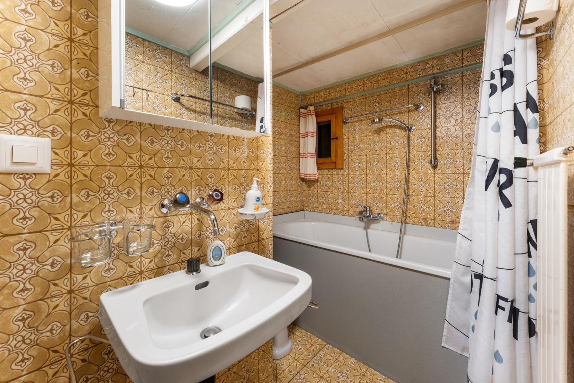 Apartment Via Alpsu - 24-7 Self Check-In سيدرن المظهر الخارجي الصورة